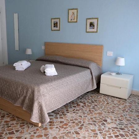 Sole & Luna Guest House Bari Kültér fotó